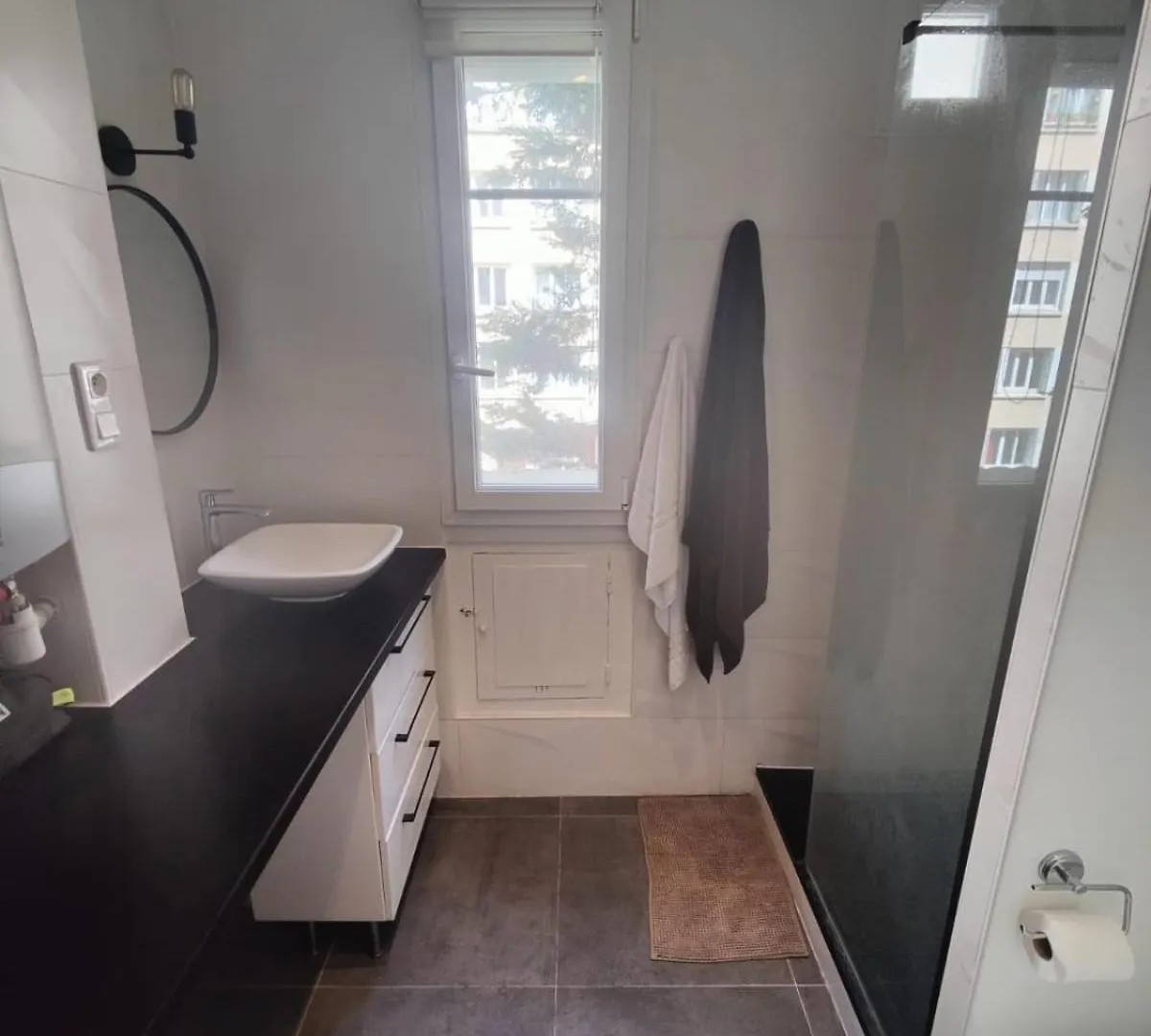 Appartement Cosy 40M2 - Montmartre Paris Apartment